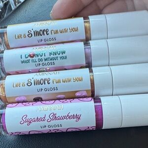 Aminnah Lip Gloss Set of 4